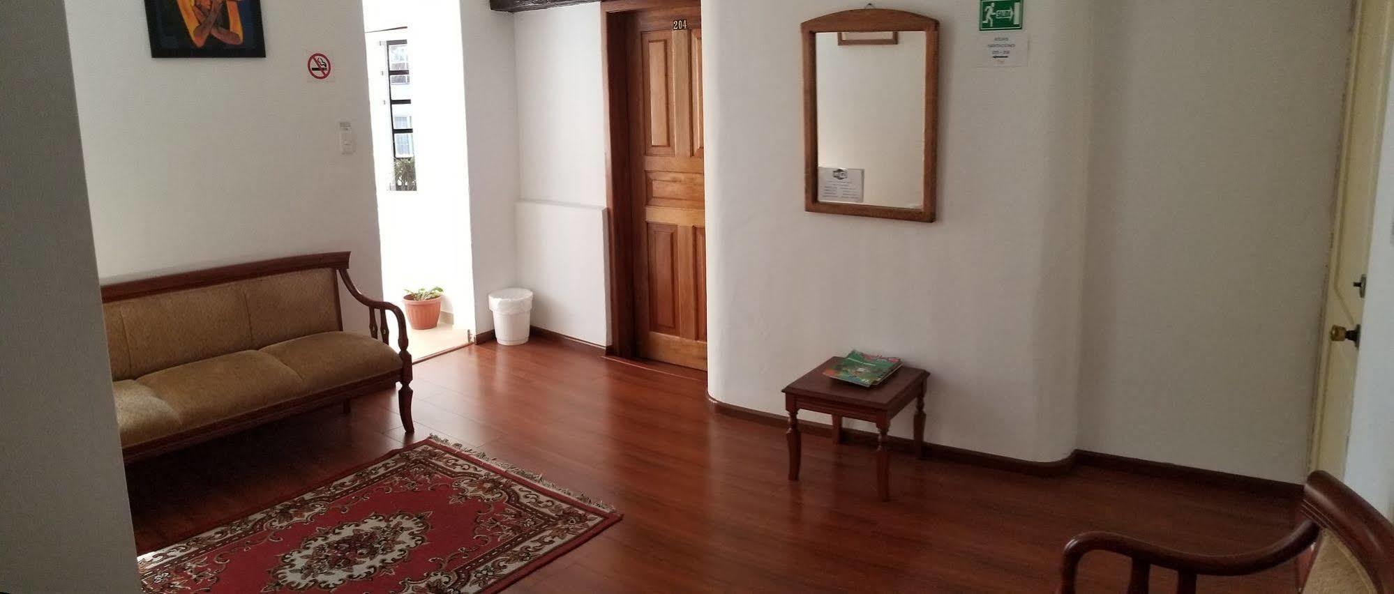 Heritage Inn Quito Bagian luar foto